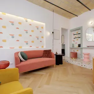 Ych-colorful And Classy Near Fori Imperiali Apartment