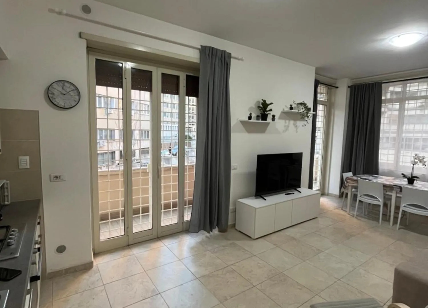 Monti Exclusive Apartment Rome 0*,